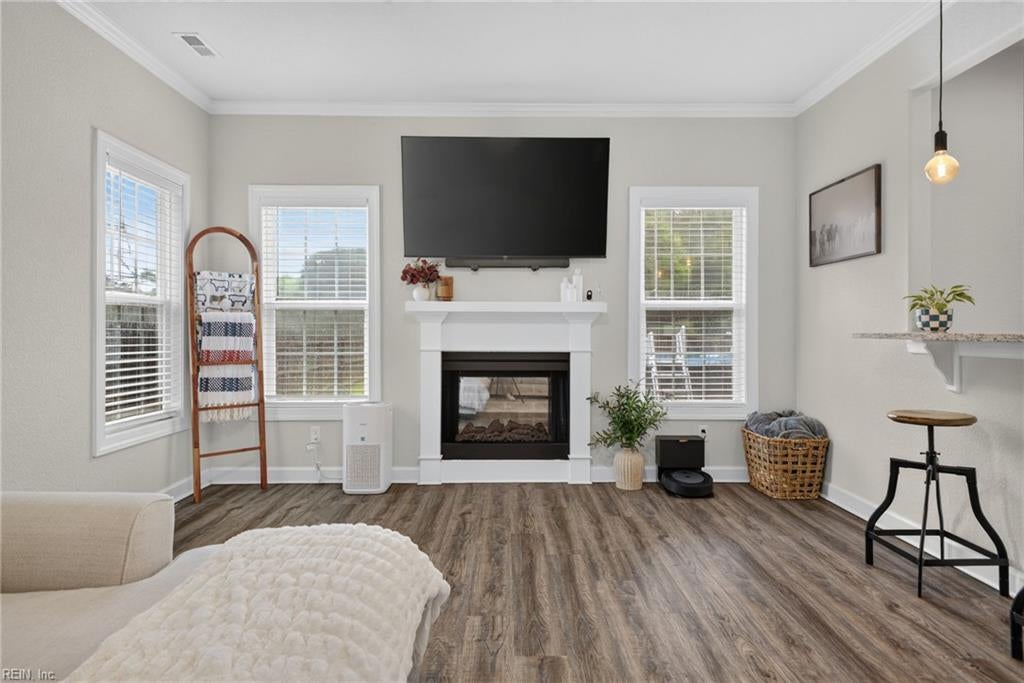 1108 Shell RD
