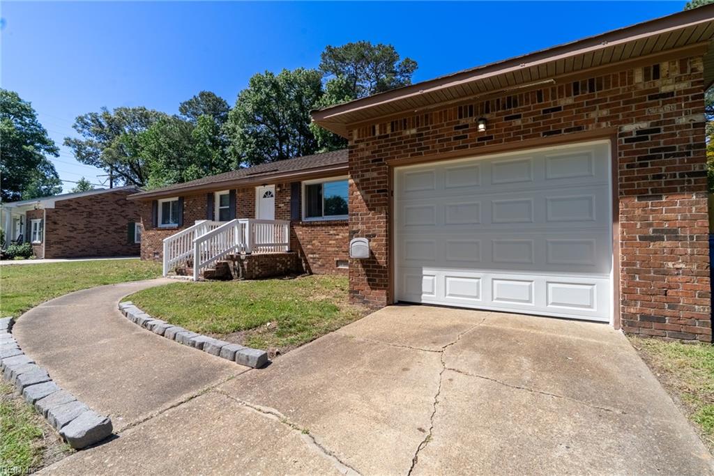 207 McCosh DR