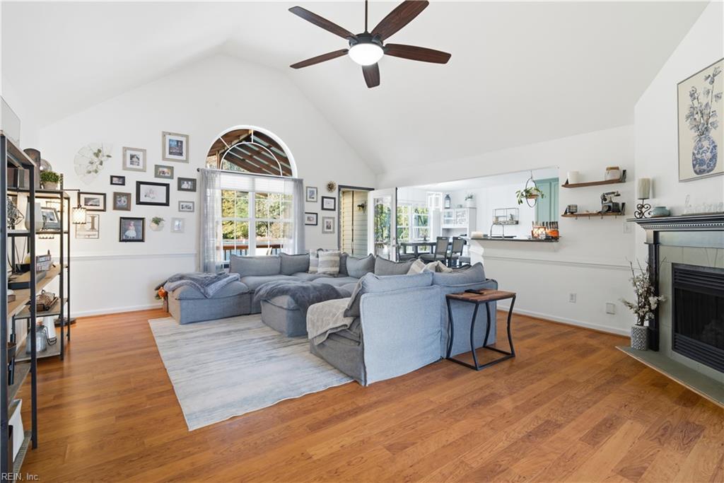 2214 Averill DR