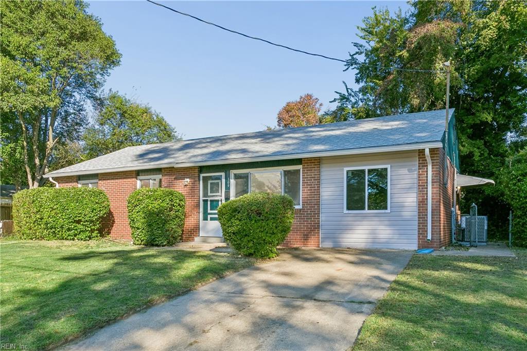709 Houston AVE