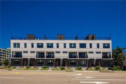 953 Pacific AVE Virginia Beach VA 23451