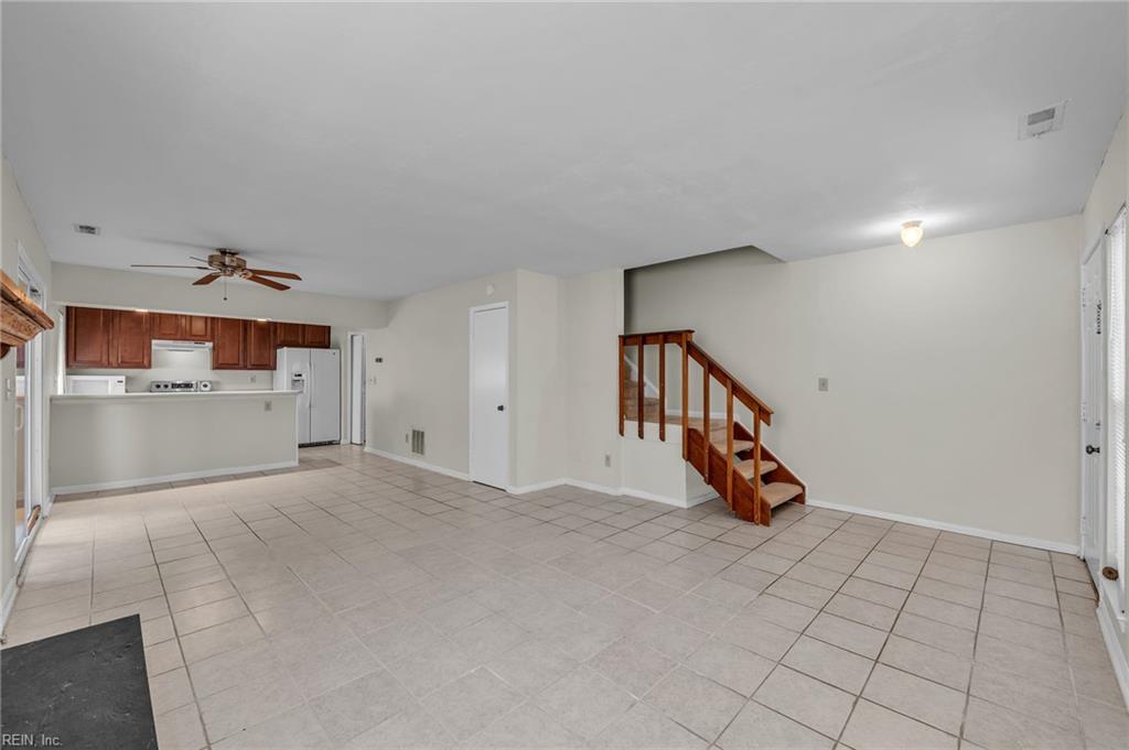 2301 Cornick DR