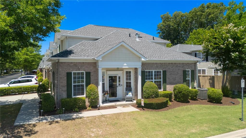 1534 Penton MEWS 32