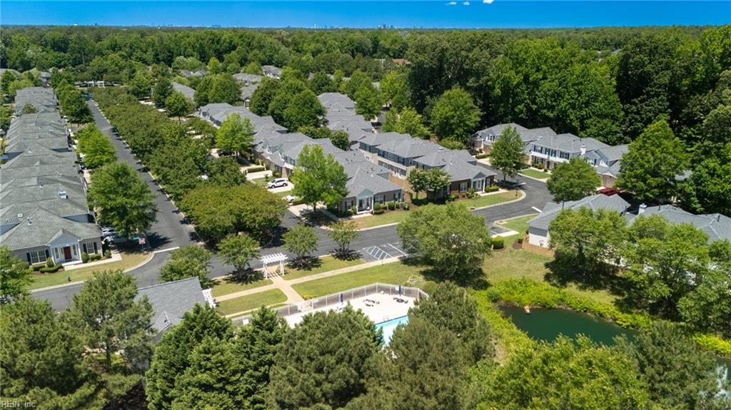 1534 Penton MEWS 32
