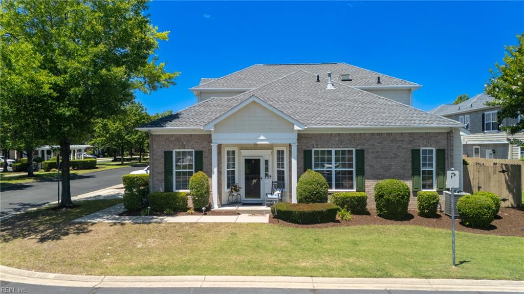 1534 Penton MEWS 32