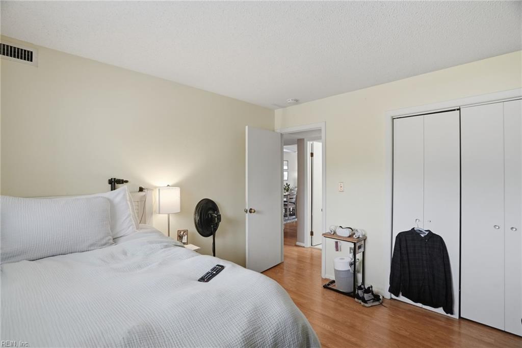 3200 Lynnhaven DR 208