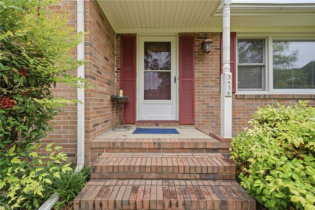 3436 Kings Grant RD