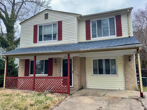 3560 Dana LN Virginia Beach VA 23452