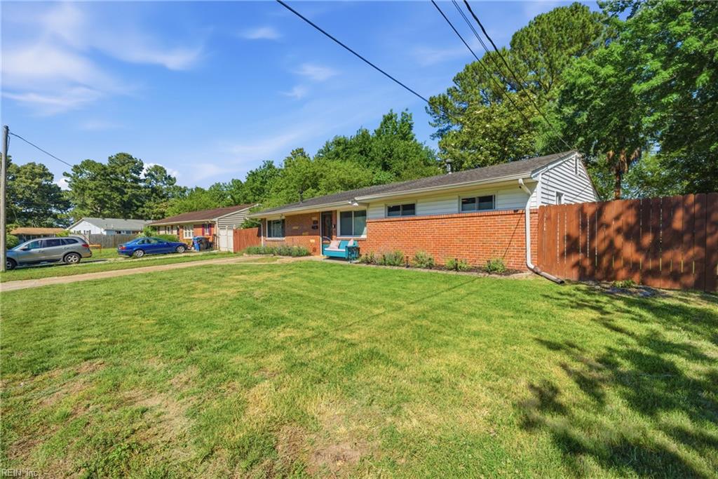 752 Lynch LN