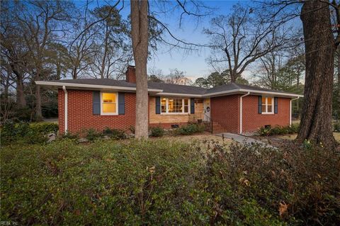 1605 Mallard LN Virginia Beach VA 23455