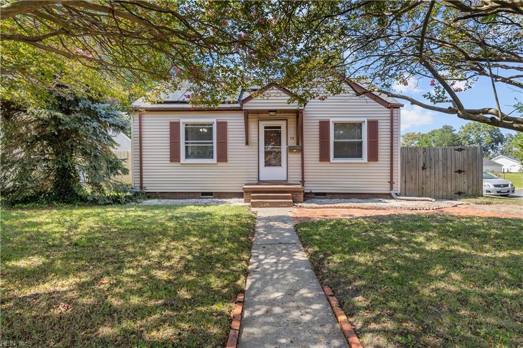 73 Greeneland BLVD