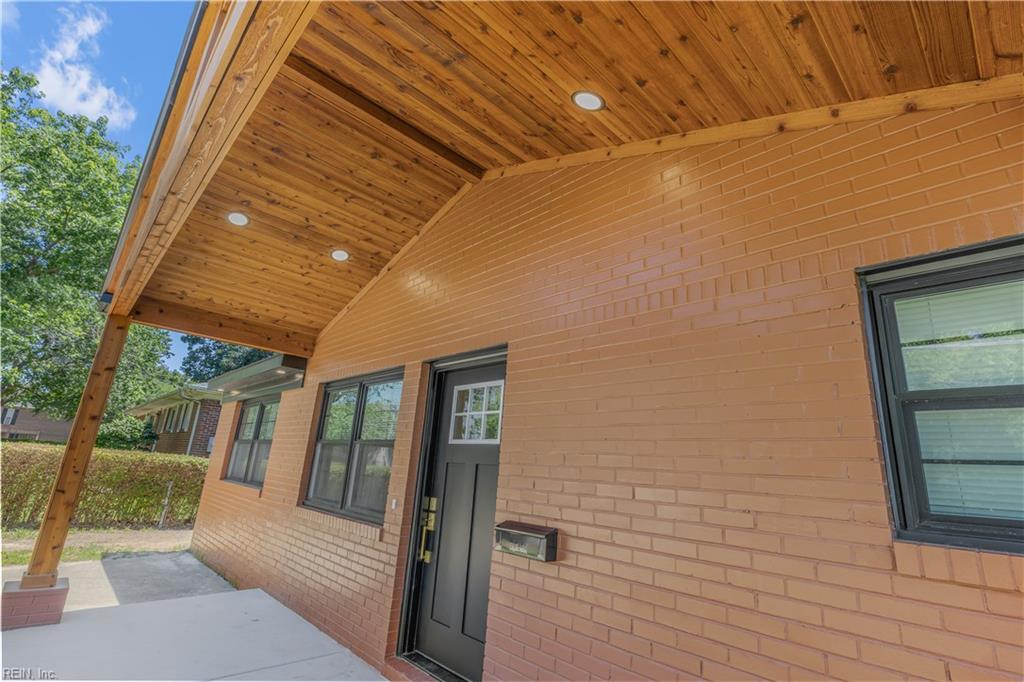 4705 Whistler LN