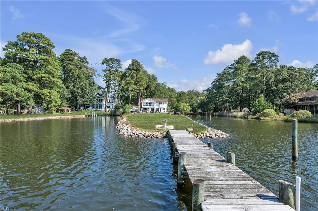 122 Pinewood RD