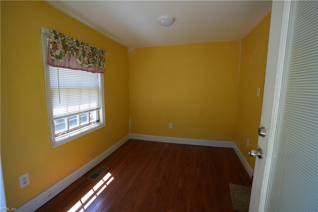 28083 Harborton RD