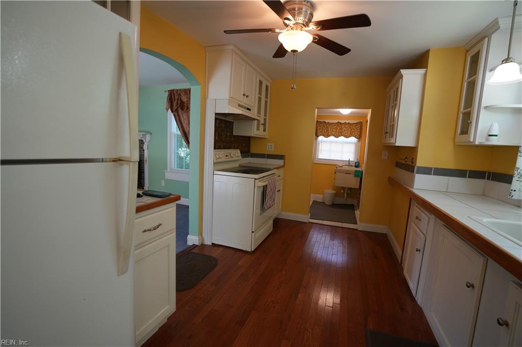 28083 Harborton RD