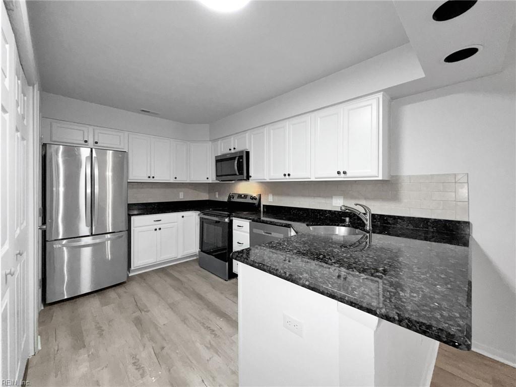 1817 Calash WAY