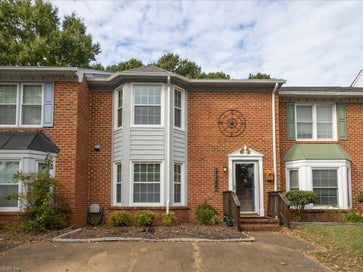 5304 Brookstone LN Virginia Beach VA 23455