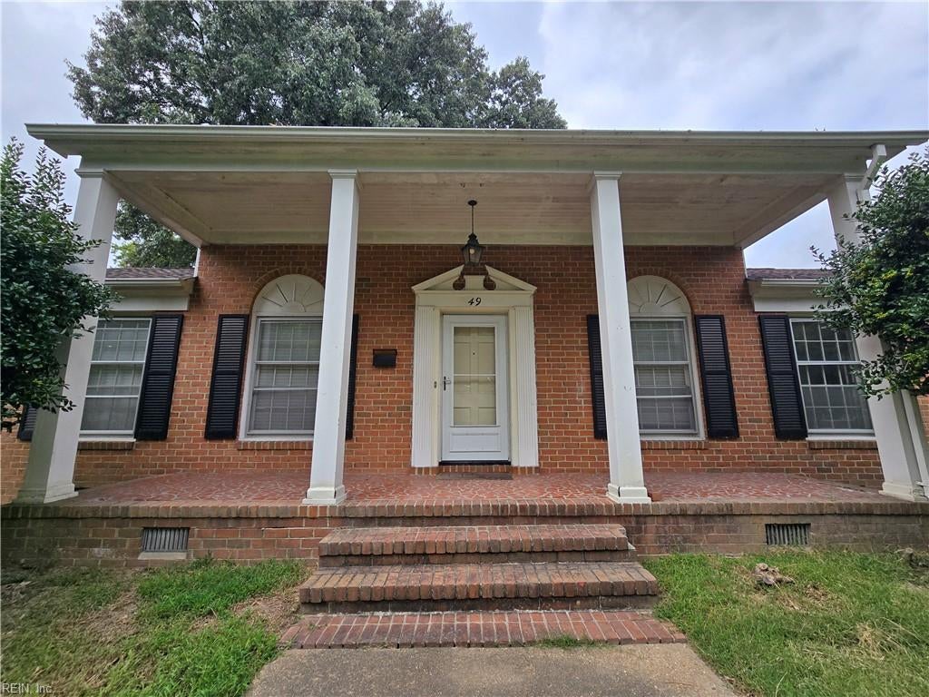 49 Peters LN
