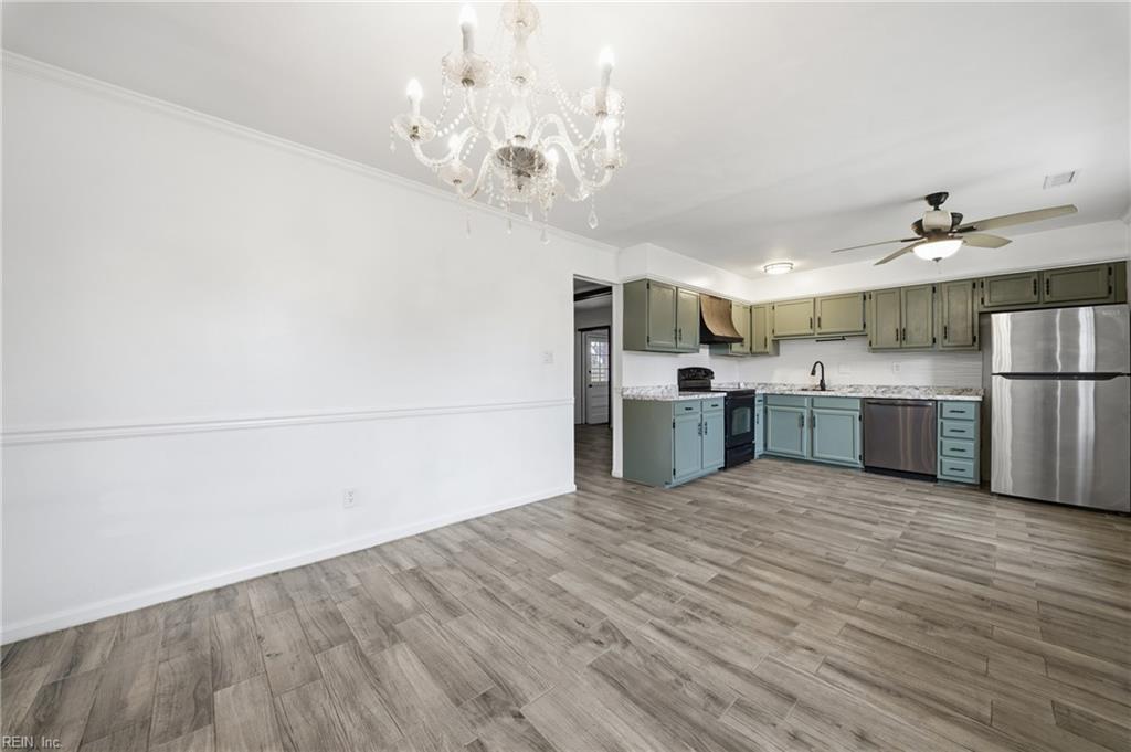 3848 Croonenbergh WAY