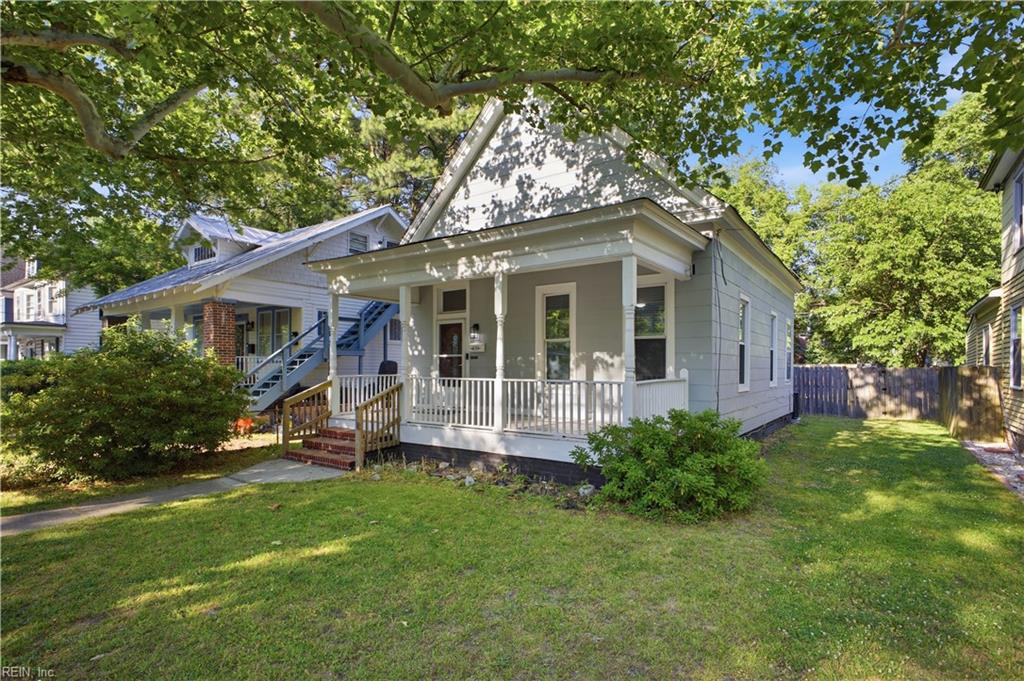 439 Mt Vernon AVE