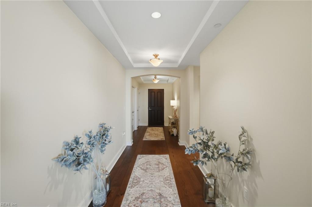 4545 Commerce ST 2501