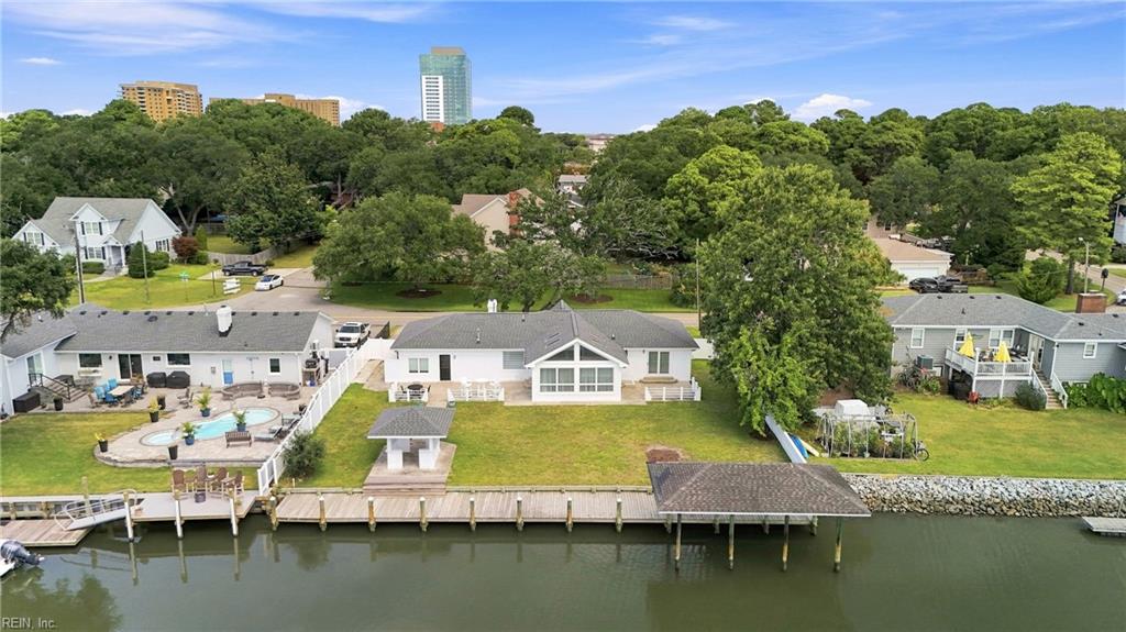 3009 Lynnhaven DR