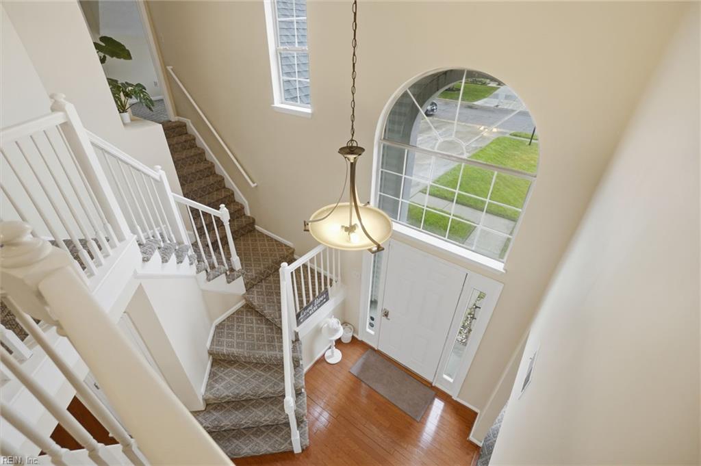 2557 Mulberry LOOP