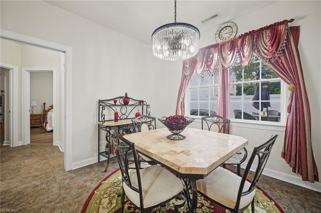 2448 Orchard Hill LN