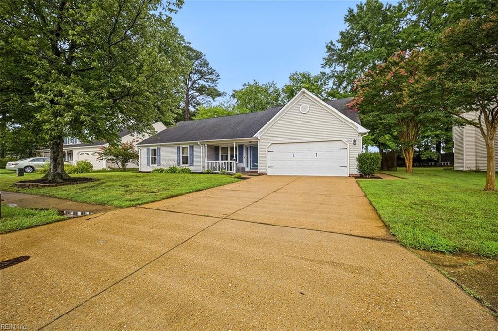 252 Golden Maple DR