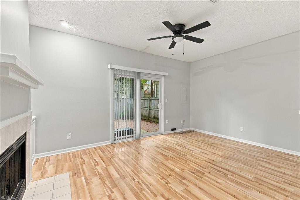 1201 Mill Pond CT