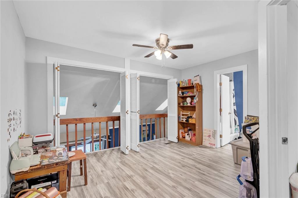 222 Bridgewater DR