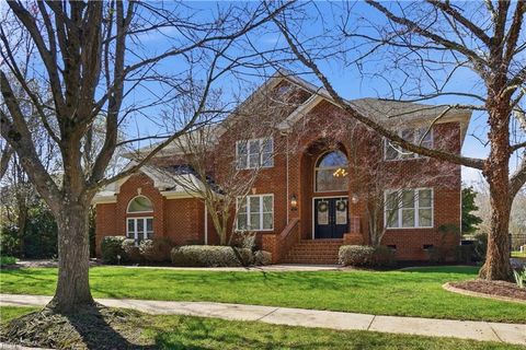 2216 Souverain LN Virginia Beach VA 23454