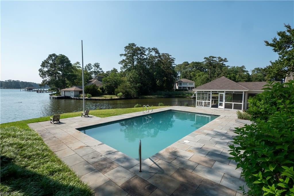 1320 Kildeer CT