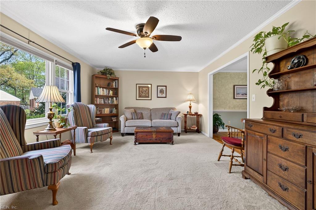 5801 Lord Harrison CT