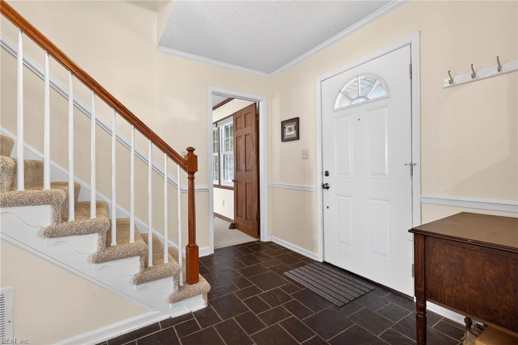 5801 Lord Harrison CT