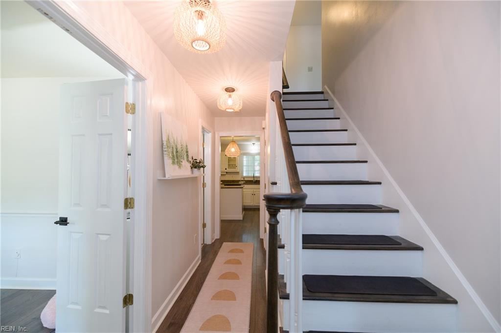 1805 Clearwater CT