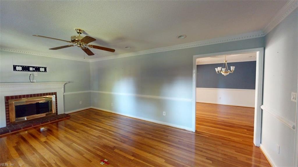 228 Falcon DR