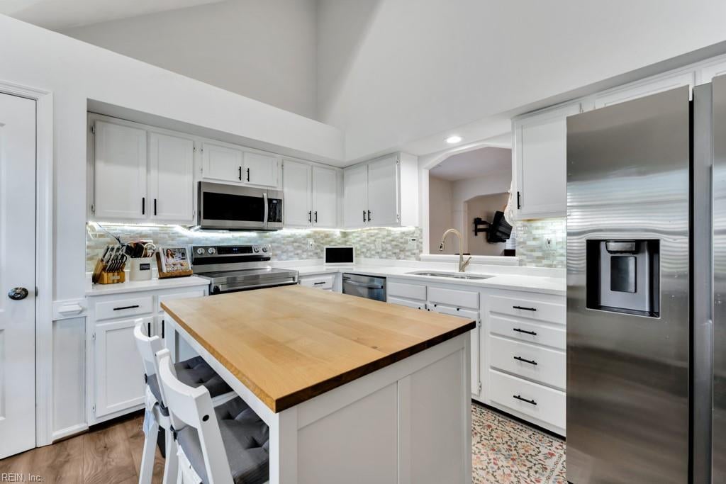 8 Creekside CT