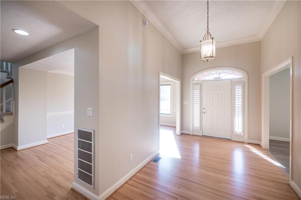 1145 Lawson Cove CIR