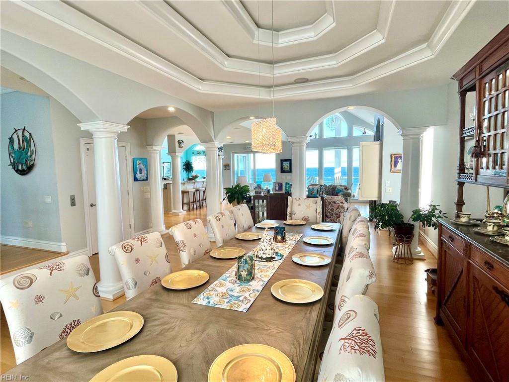 880 W Ocean View AVE