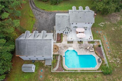 1901 Prince Edward DR Chesapeake VA 23322