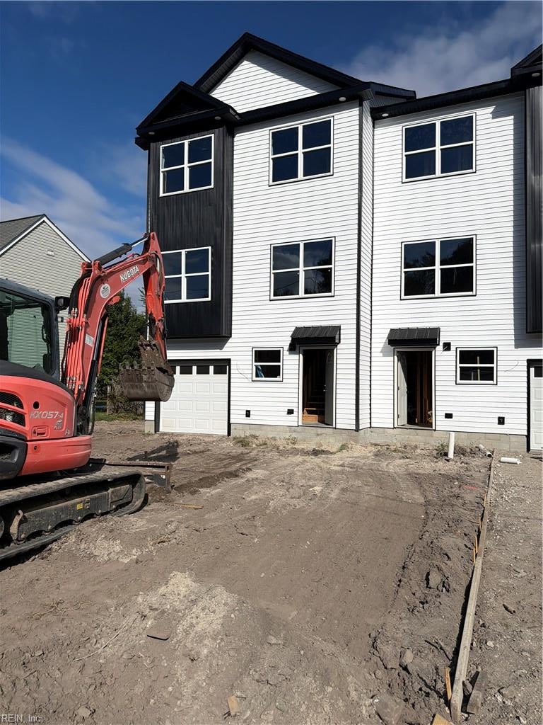 2001 Azalea AVE