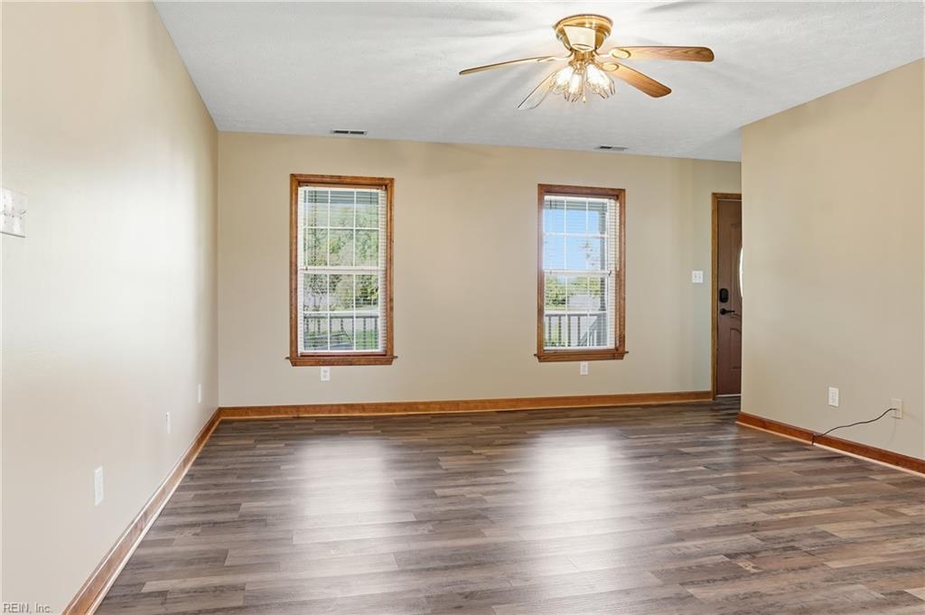 147 Canaan View LN