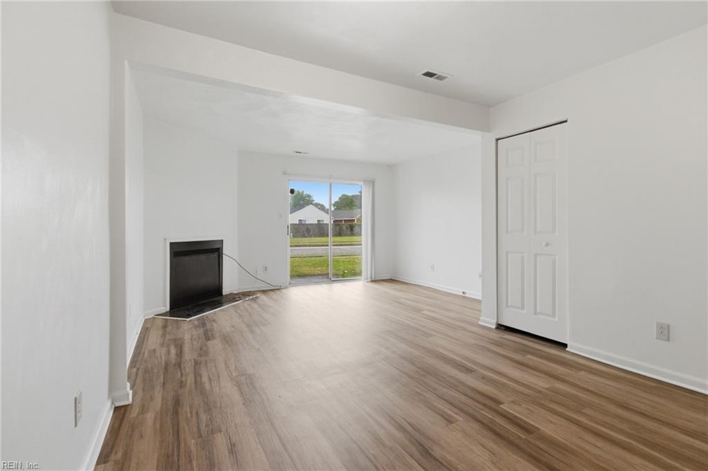 3705 Sugar Creek CIR