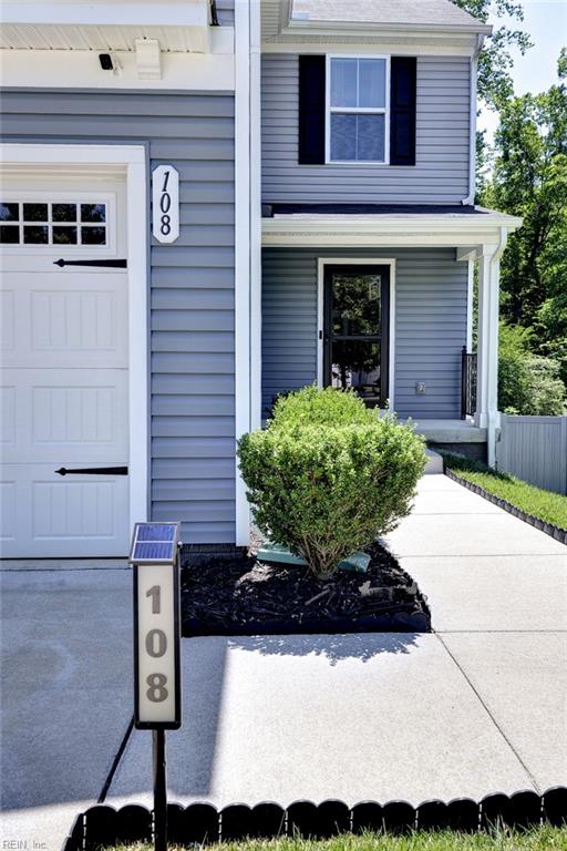 108 Pettigrew CT