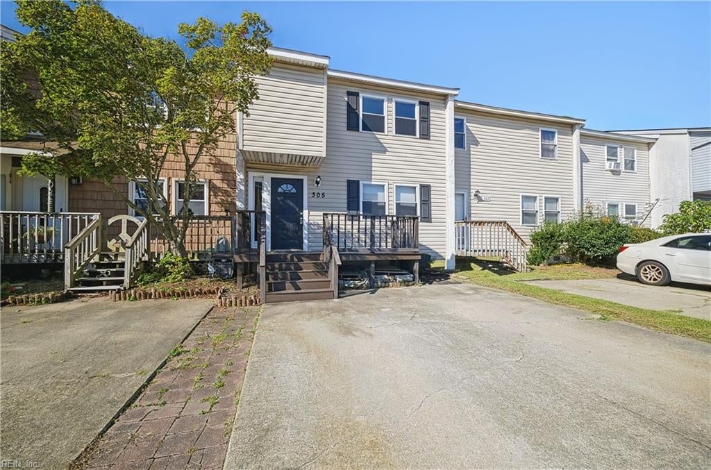 305 Cripple Creek CT