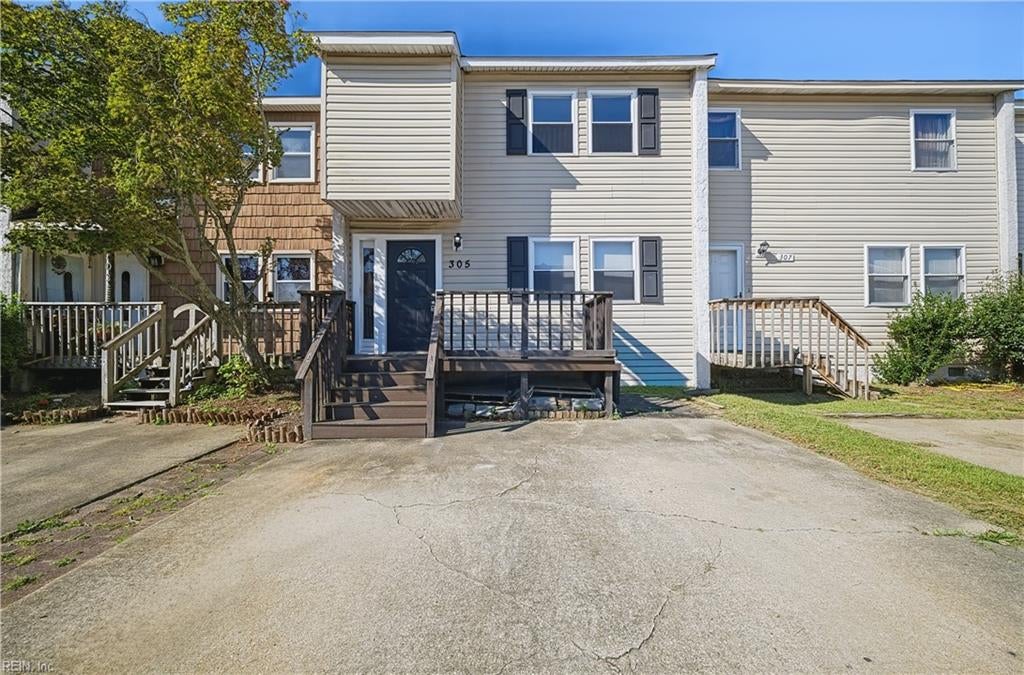 305 Cripple Creek CT