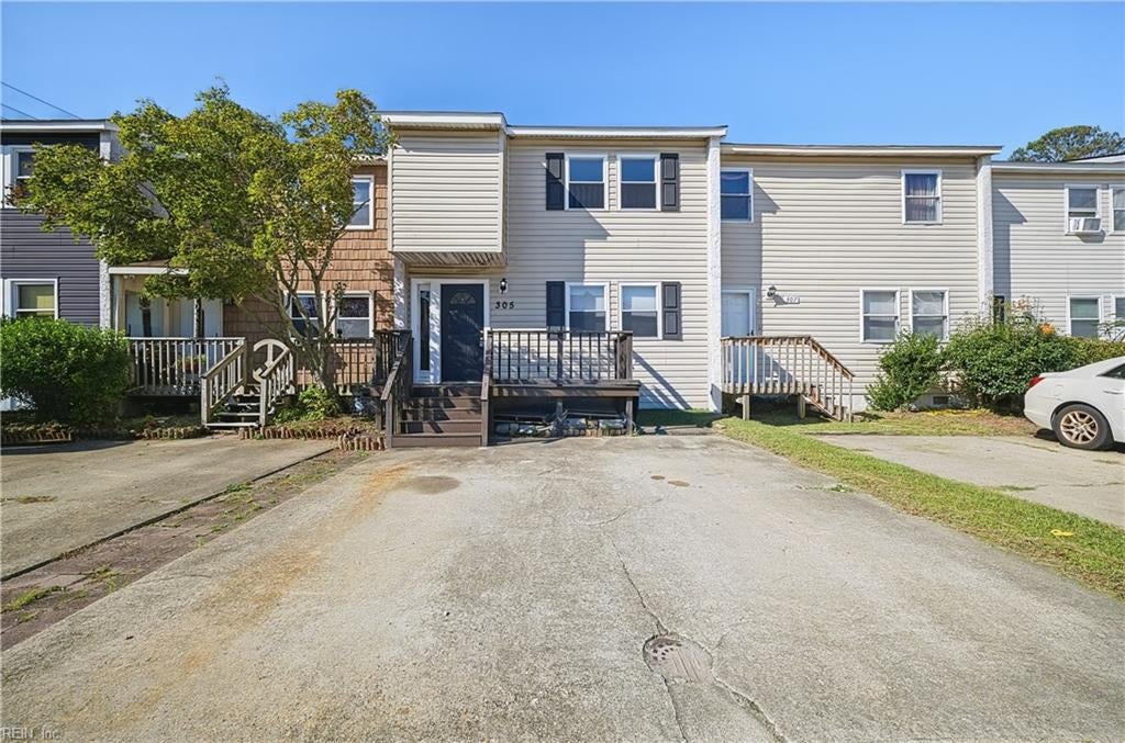 305 Cripple Creek CT