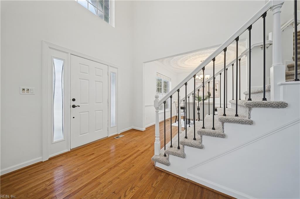 145 Sinclair LN