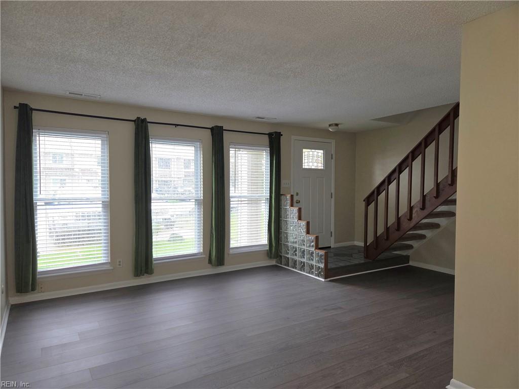 3609 Chase CT